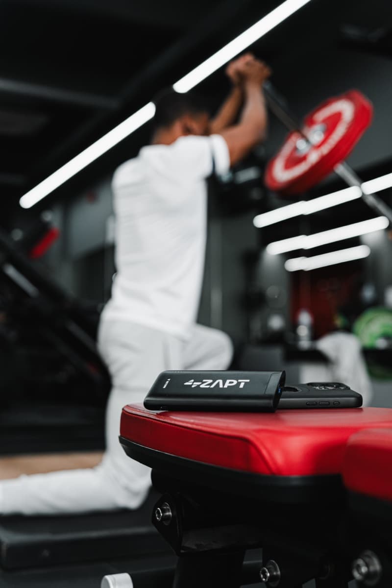 ZAPT powerbank on a bench in a gym